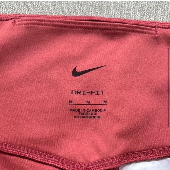 Nike Dri-FIT Peach Colored leggings - Picture 3 of 4